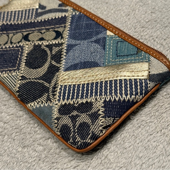 NWOT Coach Signature Indigo Denim and Leather Patchwork Wristlet